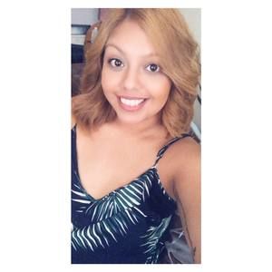 Meet your Posher, Zuleima